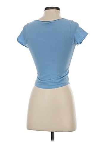 Brandy Melville Short Sleeve T-Shirt (view 2)