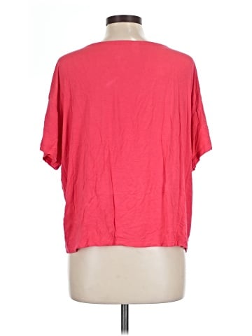 Old Navy Short Sleeve T-Shirt (view 2)
