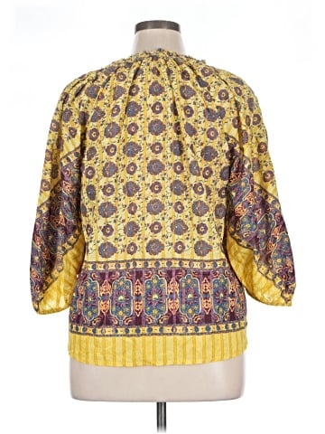 Sundance 3/4 Sleeve Blouse (view 2)