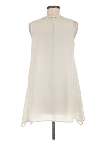 New York & Company Sleeveless Blouse (view 2)