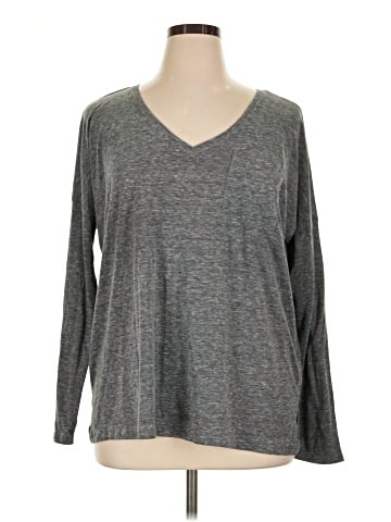Old Navy 3/4 Sleeve T-Shirt (view 1)