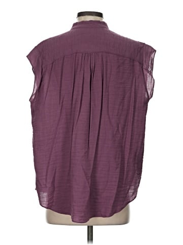 Elizabeth and James Sleeveless Blouse (view 2)