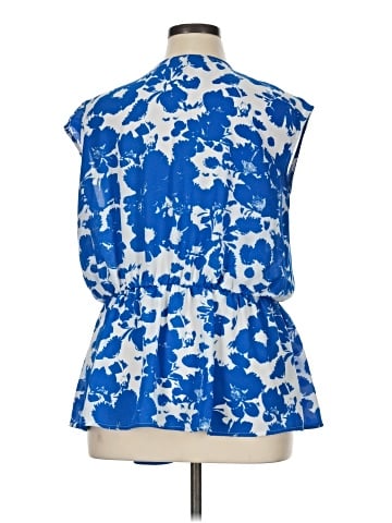 Worthington Sleeveless Blouse (view 2)
