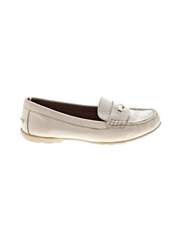 Coach Flats (view 1)