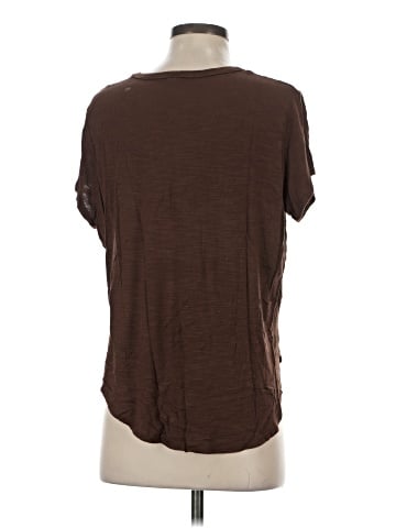 Old Navy Short Sleeve T-Shirt (view 2)