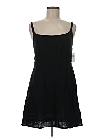 Old Navy Cocktail Dress (view 1)