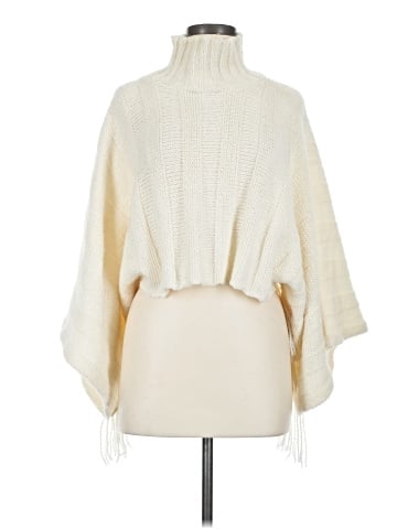 Sharagano Poncho (view 1)