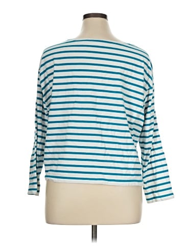 Old Navy 3/4 Sleeve T-Shirt (view 2)