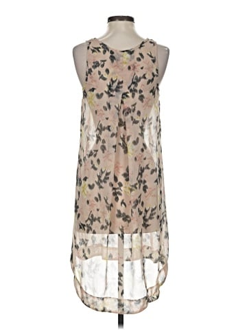 Staring at Stars Sleeveless Blouse (view 2)