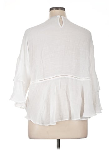 Unbranded 3/4 Sleeve Blouse (view 2)