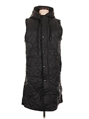 Dylan Vest (view 1)