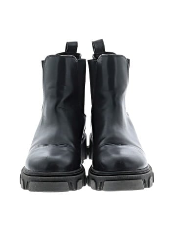 Urban Outfitters Ankle Boots (view 2)
