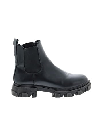 Urban Outfitters Ankle Boots (view 1)