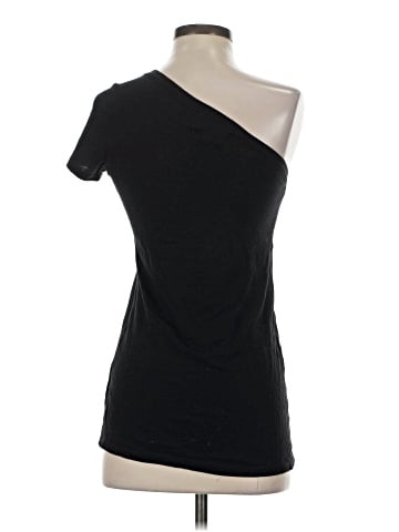 Elizabeth and James Short Sleeve T-Shirt (view 2)