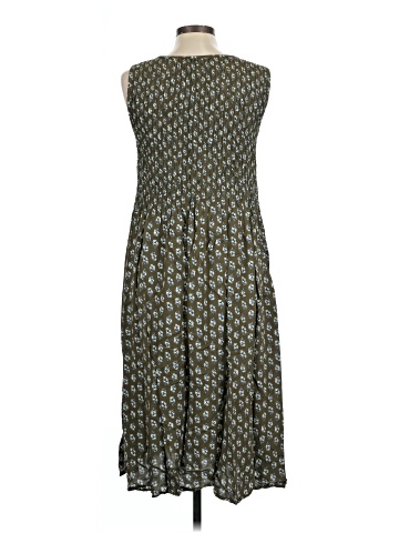 Croft & Barrow Casual Dress (view 2)