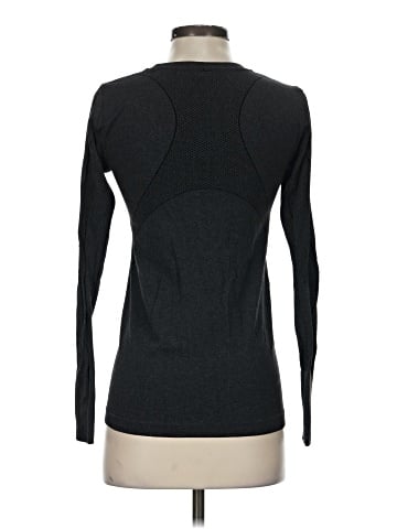 Gap Fit Long Sleeve T-Shirt (view 2)