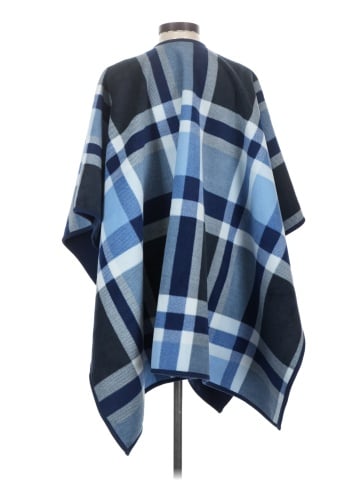 Woolrich Poncho (view 2)