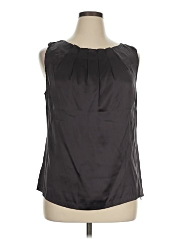 Classiques Entier Sleeveless Silk Top (view 1)