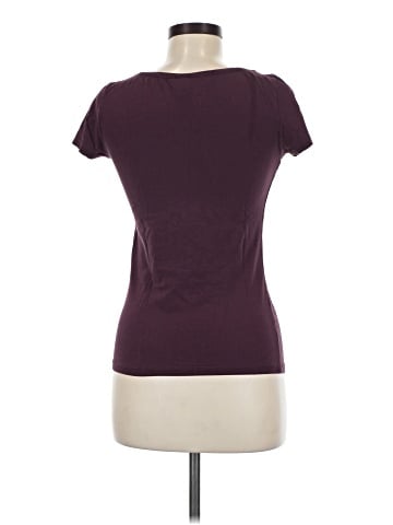 H&M Short Sleeve T-Shirt (view 2)