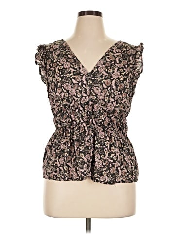 Old Navy Sleeveless Blouse (view 1)