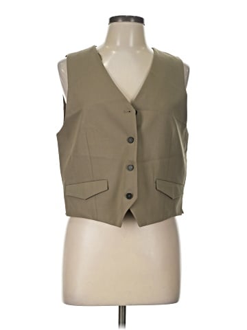 Zara Sleeveless Button-Down Shirt (view 1)