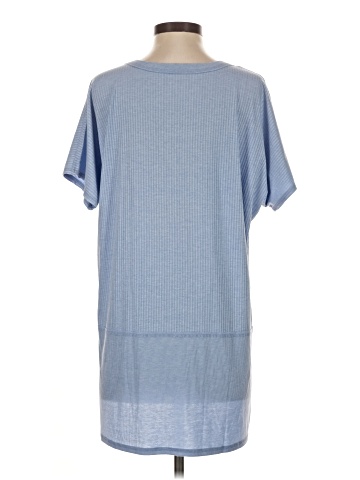 American Eagle Outfitters Short Sleeve T-Shirt (view 2)