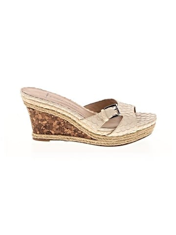 Lisa for DONALD J PLINER Wedges (view 1)