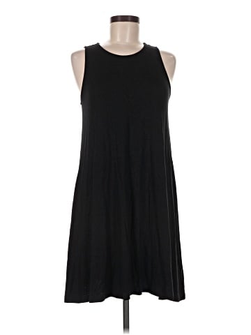 Old Navy Casual Dress (view 1)