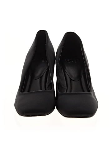 Donald J Pliner Heels (view 2)