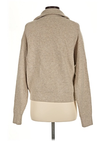 Uniqlo Fleece (view 2)