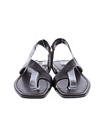 Old Navy Sandals (view 2)
