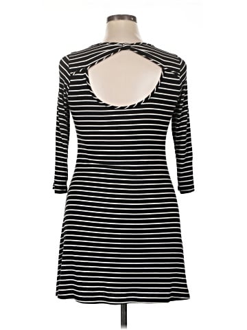 Alya Casual Dress (view 2)