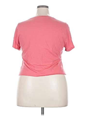 Old Navy Short Sleeve T-Shirt (view 2)