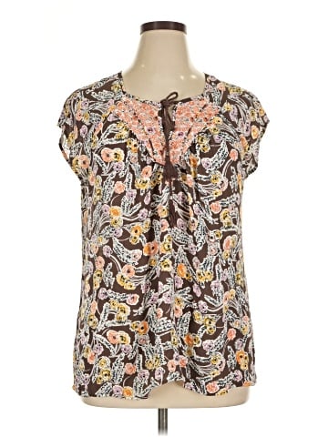 DR2 Short Sleeve Blouse (view 1)