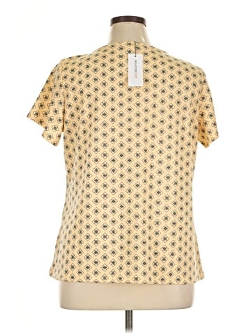 Liz Claiborne Short Sleeve T-Shirt (view 2)