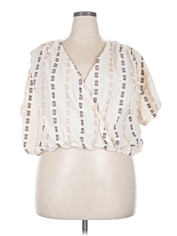 a.n.a. A New Approach Short Sleeve Blouse (view 1)