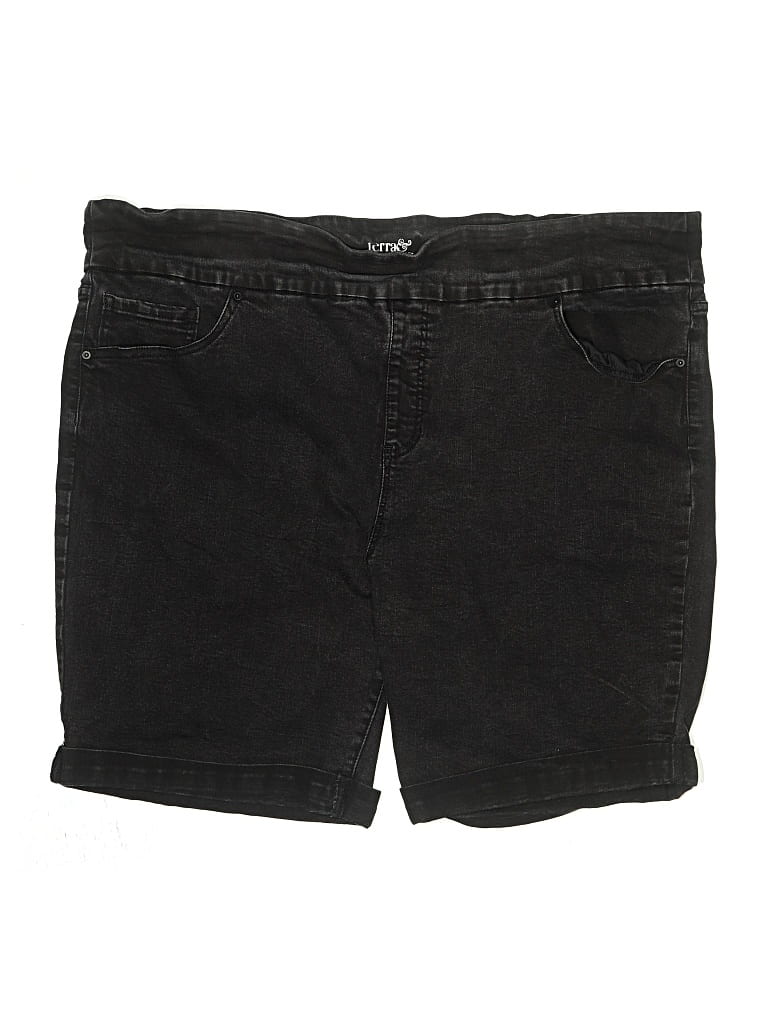 Pre-owned Terra & Sky Shorts In Black