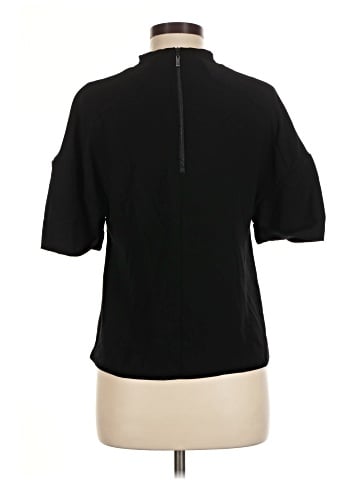 CUE Short Sleeve Top (view 2)