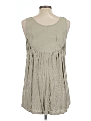 Umgee Sleeveless Blouse (view 2)