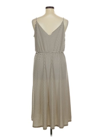 H&M Casual Dress (view 2)