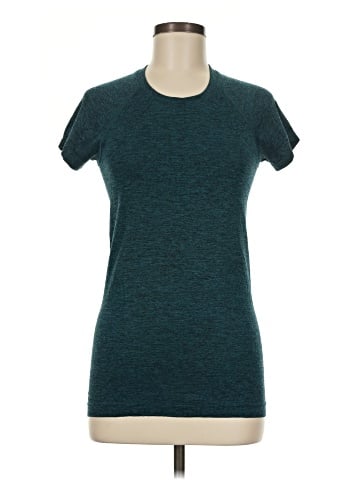 Lululemon Athletica Short Sleeve T-Shirt (view 1)