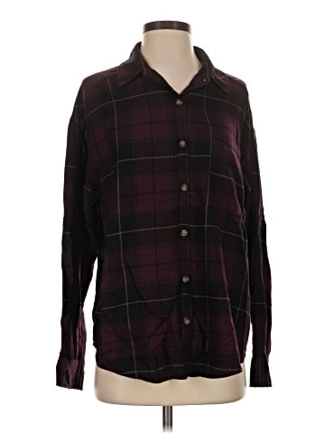 Hollister Long Sleeve Button-Down Shirt (view 1)