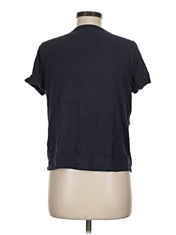 Old Navy Short Sleeve T-Shirt (view 2)