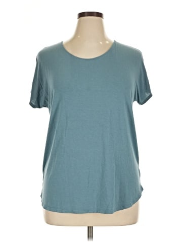 Adrienne Vittadini Short Sleeve T-Shirt (view 1)