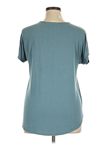 Adrienne Vittadini Short Sleeve T-Shirt (view 2)