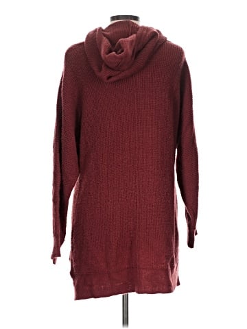 Olive and Oak Poncho (view 2)