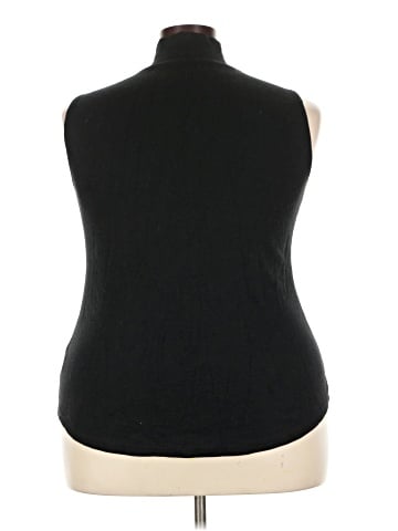 Croft & Barrow Sleeveless T-Shirt (view 2)