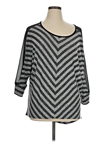 Ava & Viv 3/4 Sleeve Top (view 1)