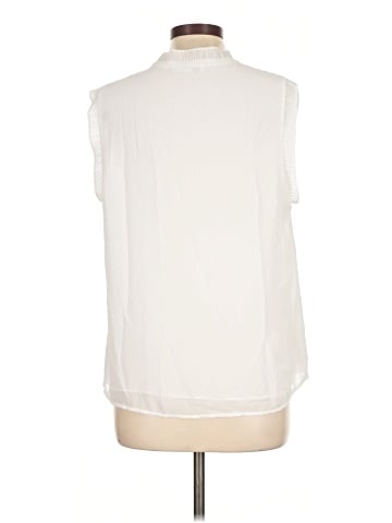 DR2 Sleeveless Blouse (view 2)