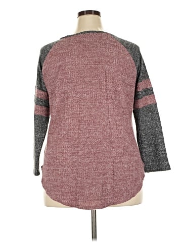 Cherish Pullover Sweater (view 2)